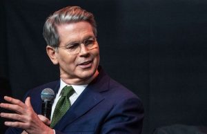 Bessent tidak khawatir tentang pasar, menyebut koreksi sehat