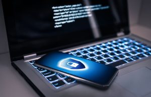 Perangkat Lunak Antivirus Perlindungan Total McAfee menjaga perangkat Anda tetap aman