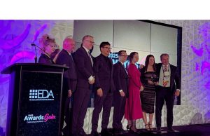 Milton Hydro dihormati dengan EDA Customer Service Excellence Award