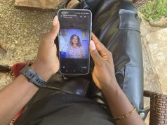 Moderator konten yang berbasis di Kenya merayu kolega Nigeria yang ‘sangat ingin pulang’