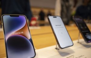 Administrasi Trump mengatakan akan mengecualikan beberapa elektronik dari tarif timbal balik