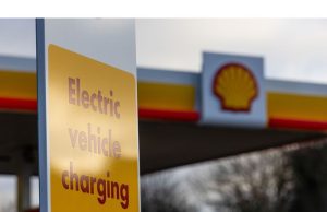 Apa yang ditunjukkan oleh dua iklan perusahaan minyak tentang di mana regulator Inggris menarik garis pada greenwashing