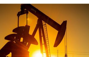 Minyak memperpanjang penurunan tajam setelah kejutan OPEC+ Hike, tarif Trump