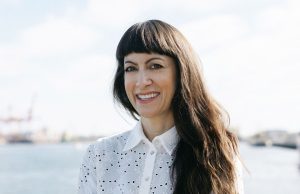 Kewarganegaraan ganda Kate Hulett meragukan kemiringan pemilihan federal